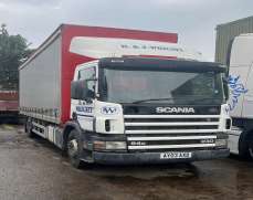 2003 Scania 94D 230 4x2 Curtainsider
